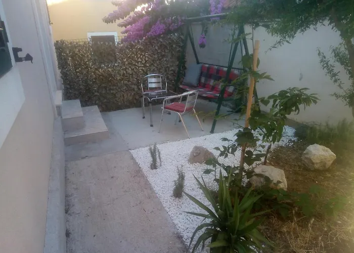 Dotur Апартаменти Спліт