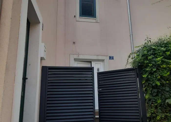 Dotur Апартаменти